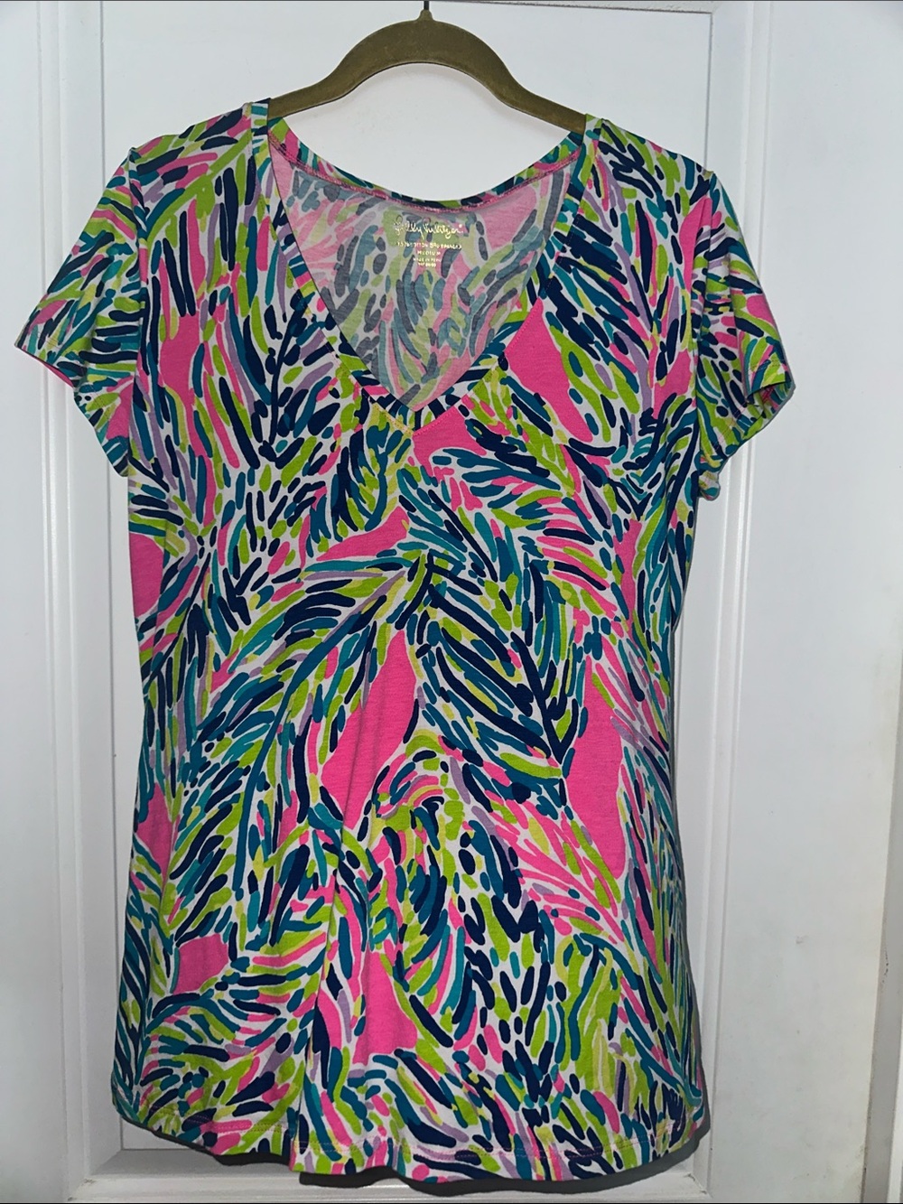 Lilly Pulitzer Pink Multi V-Neck Tropical Print Tee